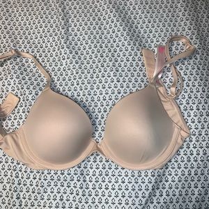 Victoria’s Secret pink bra size 32B